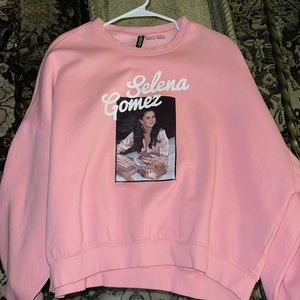 Selena Gomez Sweater